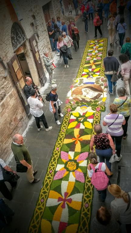 Residenza Le Volte Degli Angeli Apartment Spello Bagian luar foto
