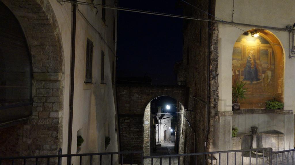 Residenza Le Volte Degli Angeli Apartment Spello Bagian luar foto